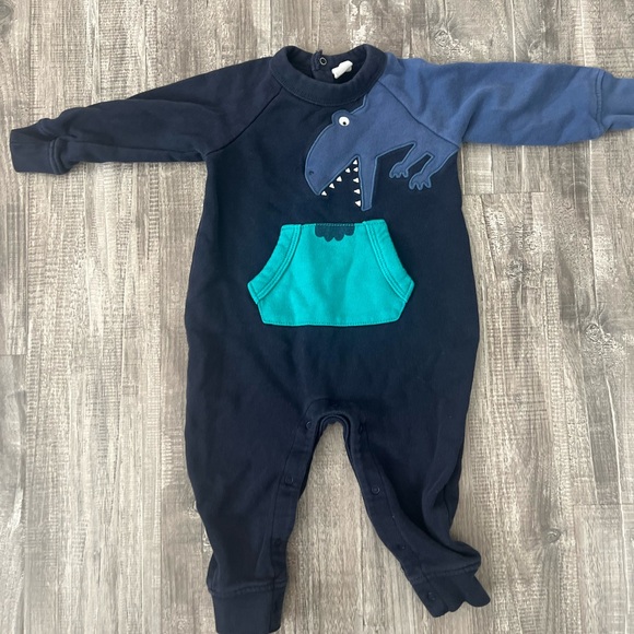 12-18 month Baby Gap Coverall - Picture 2 of 4